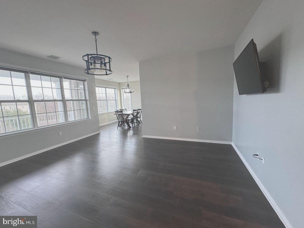 638 TIMBERLAKE DR, EWING, NJ 08618 — photo 4
