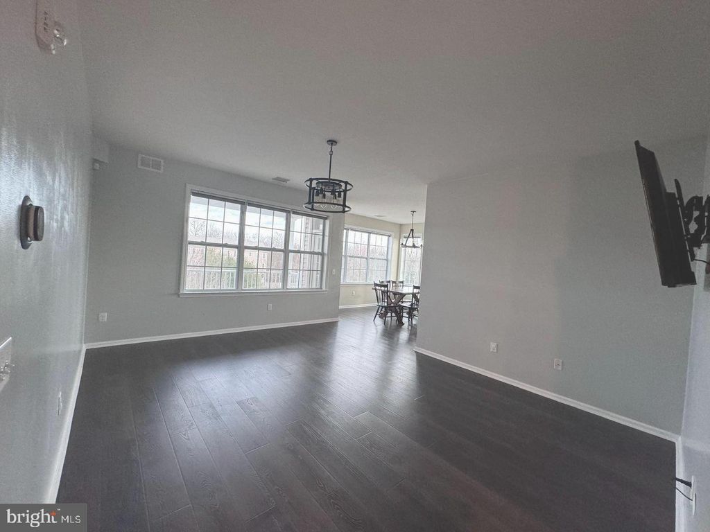 638 TIMBERLAKE DR, EWING, NJ 08618 — photo 5
