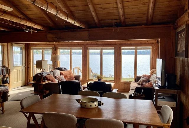 9321 W Oak Drive, Lake City, MI 49651