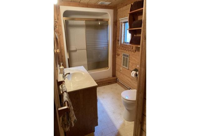 9321 W Oak Drive, Lake City, MI 49651