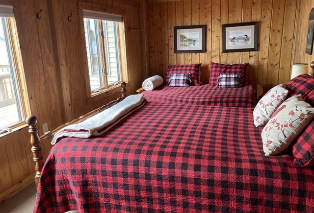 9321 W Oak Drive, Lake City, MI 49651