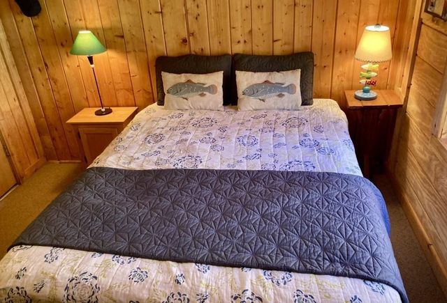 9321 W Oak Drive, Lake City, MI 49651