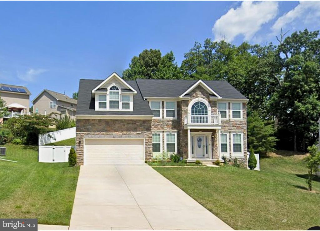 6 CEDAR GROVE CT, Baltimore, MD 21237