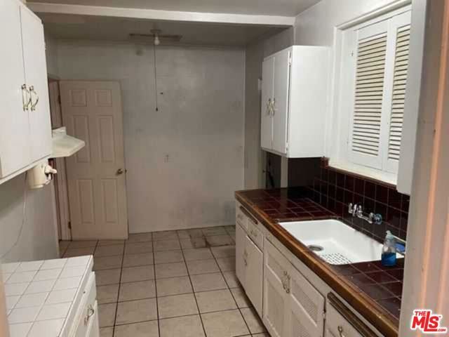 3608 Greenfield Avenue, Los Angeles, CA 90034