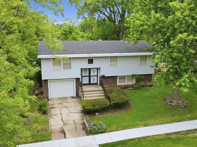 1829 217th Place, Sauk Village, IL 60411