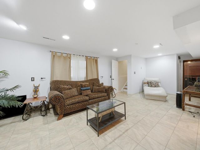 1829 217th Place, Sauk Village, IL 60411