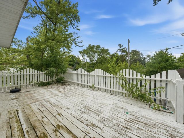 1829 217th Place, Sauk Village, IL 60411