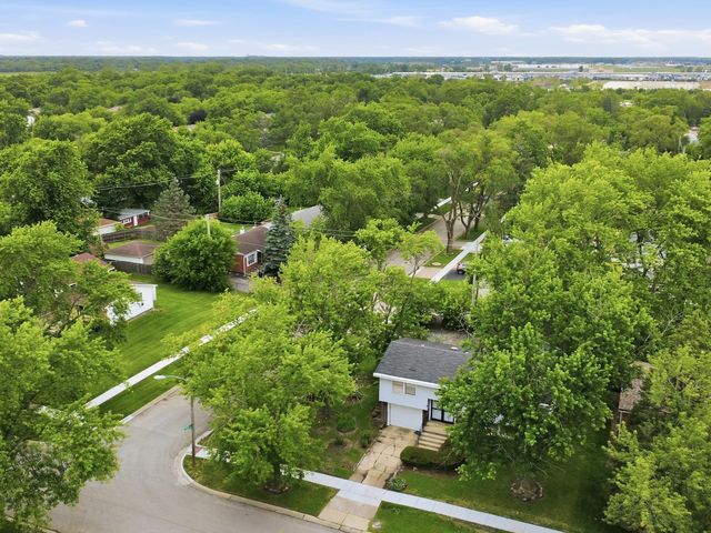 1829 217th Place, Sauk Village, IL 60411