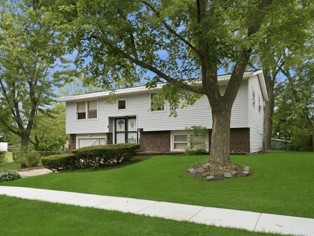 1829 217th Place, Sauk Village, IL 60411