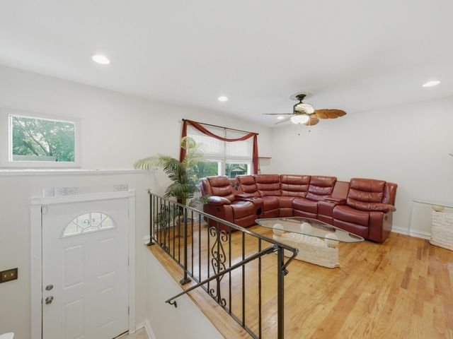 1829 217th Place, Sauk Village, IL 60411