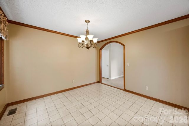 2410 Sandlewood Drive, Gastonia, NC 28054
