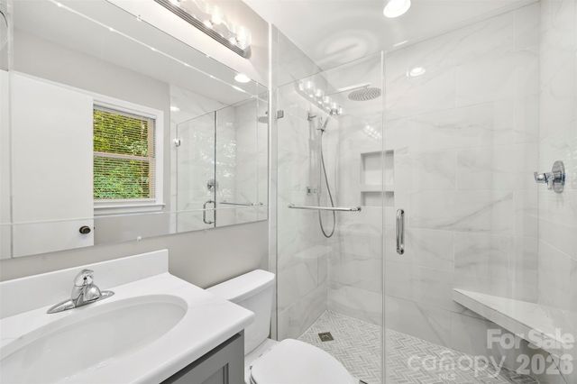 2410 Sandlewood Drive, Gastonia, NC 28054