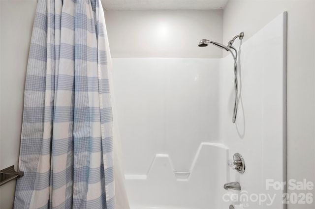 2410 Sandlewood Drive, Gastonia, NC 28054