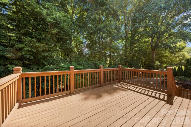 2410 Sandlewood Drive, Gastonia, NC 28054