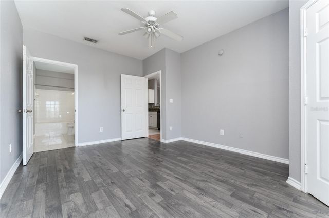 4306 BAYSIDE VILLAGE DRIVE 202, Tampa, FL 33615