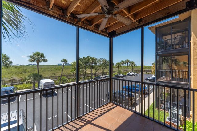 4306 BAYSIDE VILLAGE DRIVE 202, Tampa, FL 33615