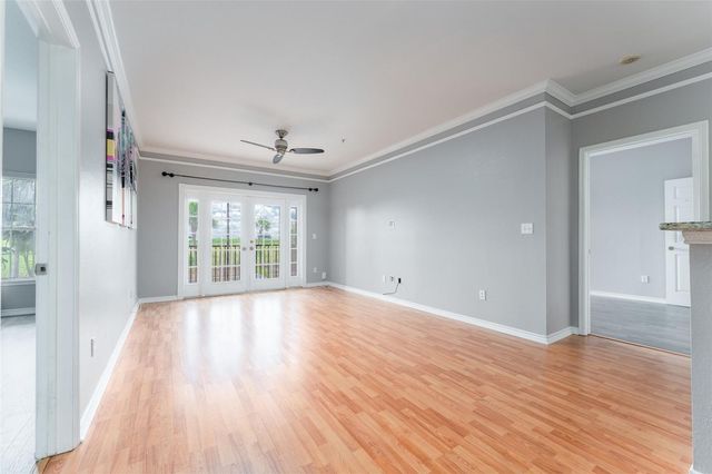 4306 BAYSIDE VILLAGE DRIVE 202, Tampa, FL 33615