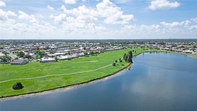 1936 WOLF LAUREL DRIVE, Sun City Center, FL 33573