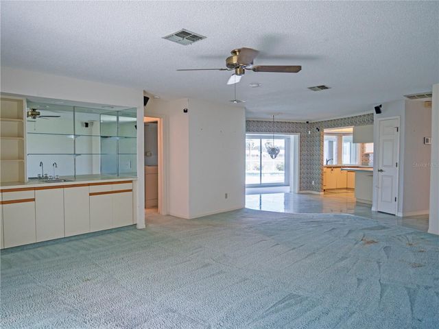 1936 WOLF LAUREL DRIVE, Sun City Center, FL 33573