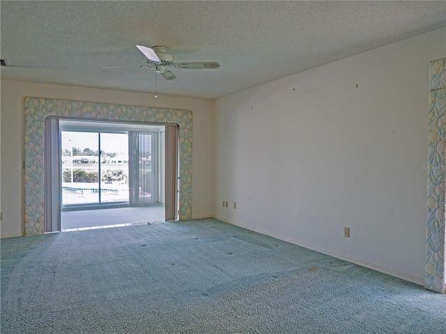 1936 WOLF LAUREL DRIVE, Sun City Center, FL 33573