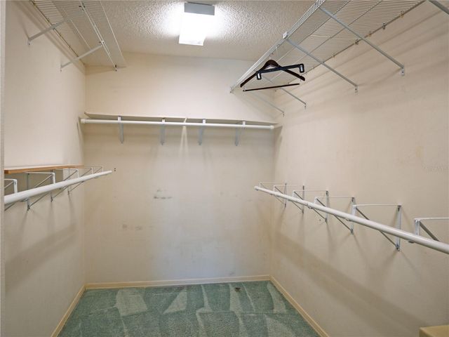 1936 WOLF LAUREL DRIVE, Sun City Center, FL 33573
