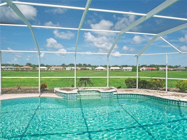 1936 WOLF LAUREL DRIVE, Sun City Center, FL 33573