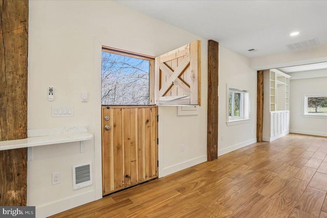 24875 OLD HUNDRED RD, Dickerson, MD 20842