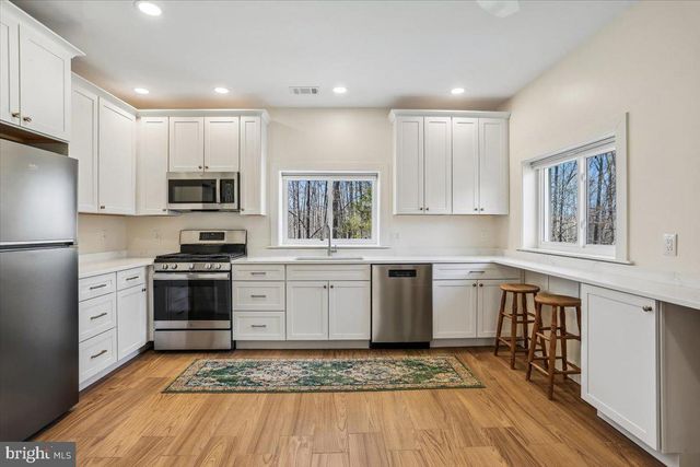 24875 OLD HUNDRED RD, Dickerson, MD 20842