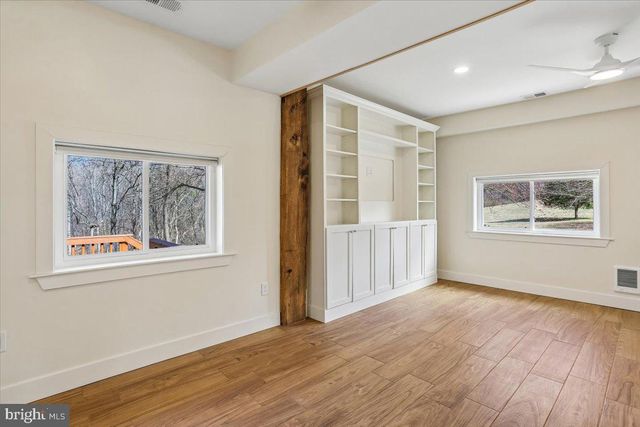 24875 OLD HUNDRED RD, Dickerson, MD 20842