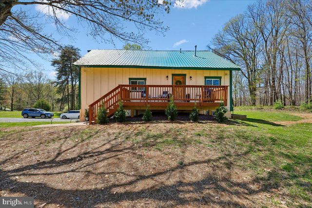 24875 OLD HUNDRED RD, Dickerson, MD 20842