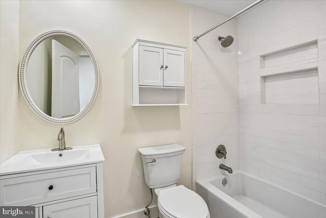 24875 OLD HUNDRED RD, Dickerson, MD 20842