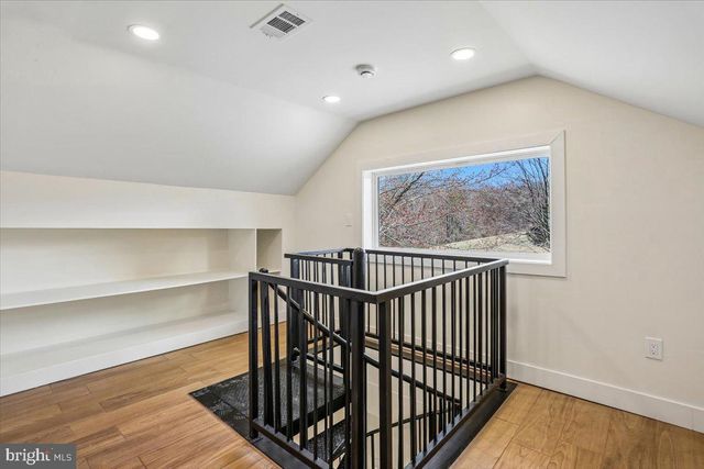 24875 OLD HUNDRED RD, Dickerson, MD 20842