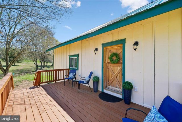 24875 OLD HUNDRED RD, Dickerson, MD 20842