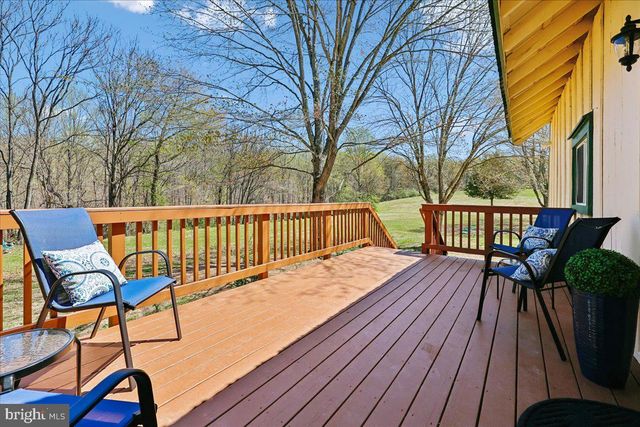 24875 OLD HUNDRED RD, Dickerson, MD 20842