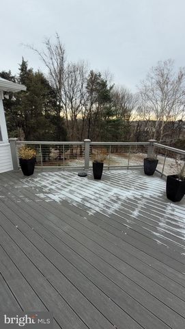 557 BELLVIEW AVE, Winchester, VA 22601