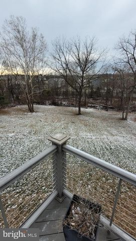 557 BELLVIEW AVE, Winchester, VA 22601