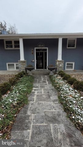 557 BELLVIEW AVE, Winchester, VA 22601