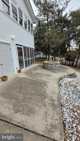 557 BELLVIEW AVE, Winchester, VA 22601