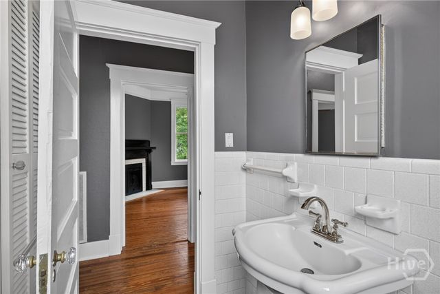 1901 E Henry Street, Savannah, GA 31404