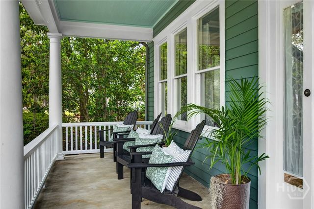1901 E Henry Street, Savannah, GA 31404
