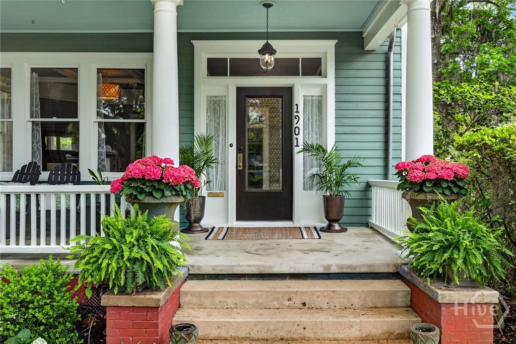 Image 6 of property listing at 1901 E Henry Street, Savannah, GA 31404