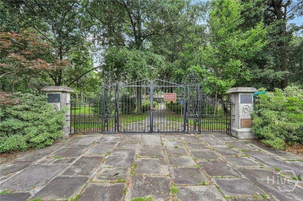 Image 66 of property listing at 1901 E Henry Street, Savannah, GA 31404