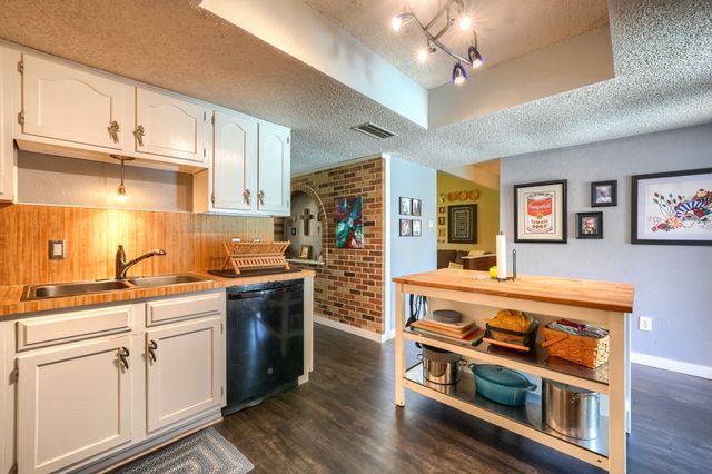 2929 Spring Brook Drive, Garland, TX 75044