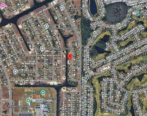 4022 NE 23rd PL, Cape Coral, FL 33909