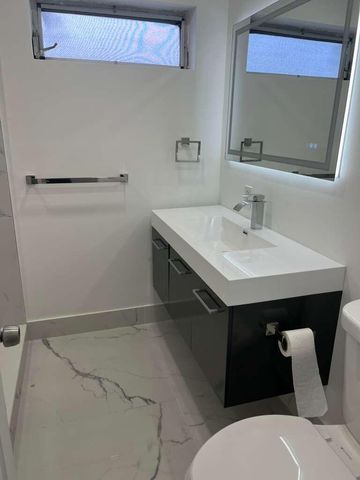 3631 NW 33rd Avenue, Lauderdale Lakes, FL 33309