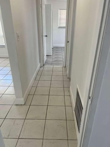 3631 NW 33rd Avenue, Lauderdale Lakes, FL 33309