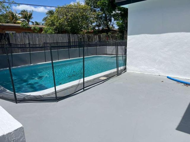 3631 NW 33rd Avenue, Lauderdale Lakes, FL 33309