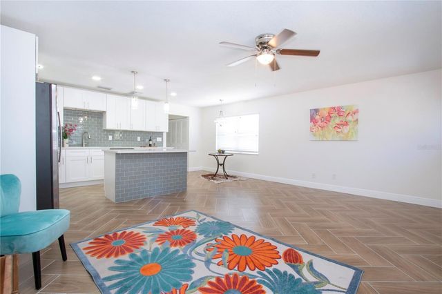 1902 ANDOVER STREET 198, Sun City Center, FL 33573