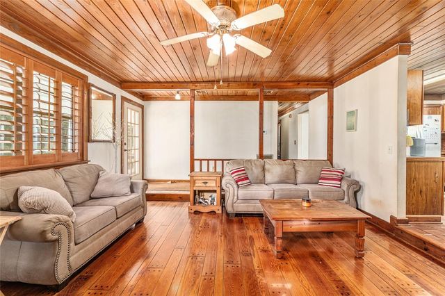 6251 NW 153RD LANE, Chiefland, FL 32626