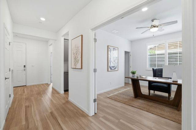 979 Carson River Dr, Lincoln, CA 95648